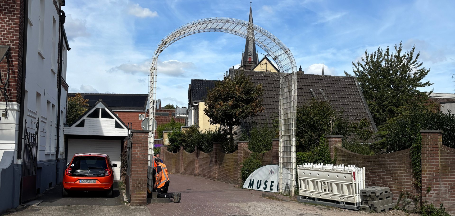 Website covers 16:9 - 1