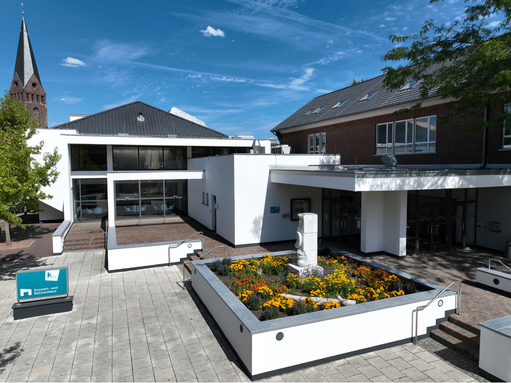 Stage huis buitenaanzicht - 1