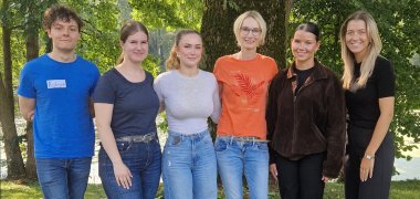 Stagiairs van de gemeenteraad bezochten een tentoonstelling en workshops over het onderwerp "seksueel geweld" in september 2024